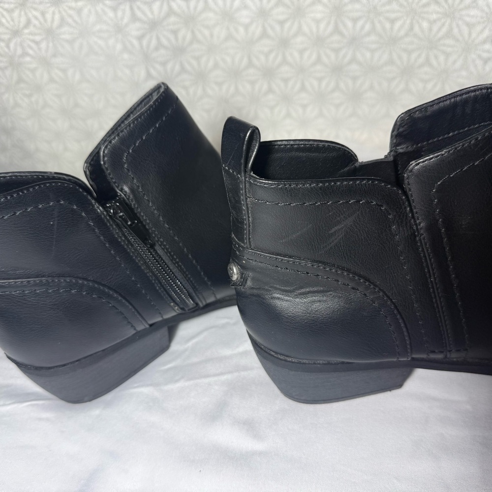 G by Guess Black Ankle Boots Troye Women Size 8M Synthetic Leather Zipper - Picture 6 of 7